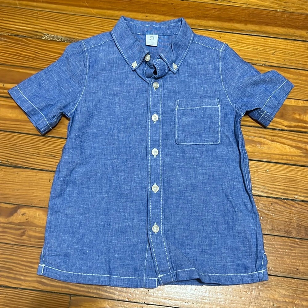 Gap 4t button down